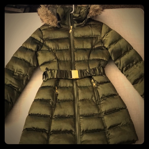 M_5be82cdcc9bf50cc5957ee22